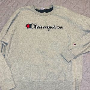 Champion pull over sweater